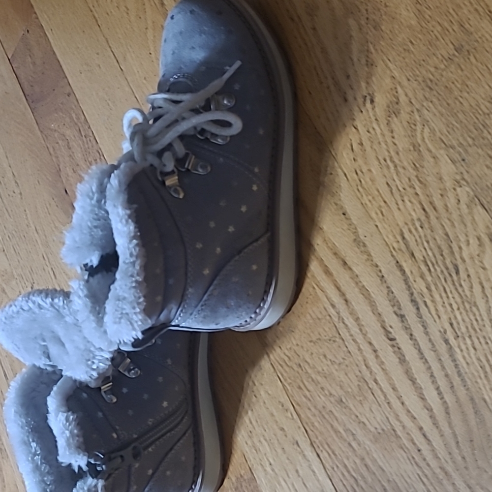 Girls winter shoe